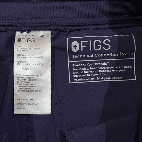 Figs Women's Purple Plum Scrubs Set - XS Catarina Top, XXS Zamora Pants - Picture 9 of 12